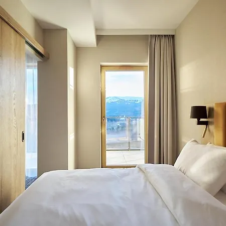 아파트 Zloty Horyzont Lux Glowny Budynek Z Basenem, Silownia, Grota Solna, Bawialnia I Restauracja Horyzont Smakow *