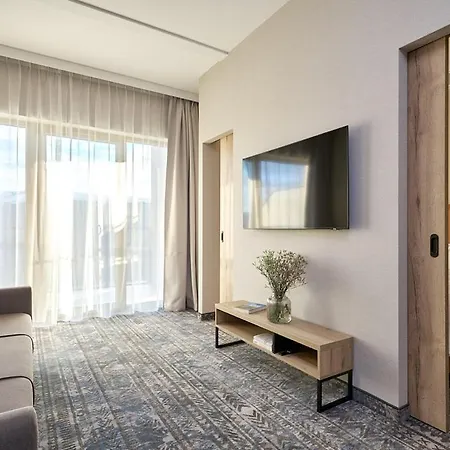 아파트 Zloty Horyzont Lux Glowny Budynek Z Basenem, Silownia, Grota Solna, Bawialnia I Restauracja Horyzont Smakow *