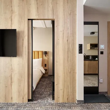 아파트 Zloty Horyzont Lux Glowny Budynek Z Basenem, Silownia, Grota Solna, Bawialnia I Restauracja Horyzont Smakow