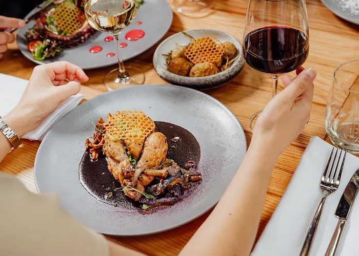 Appartement Zloty Horyzont Lux Glowny Budynek Z Basenem, Silownia, Grota Solna, Bawialnia I Restauracja Horyzont Smakow *